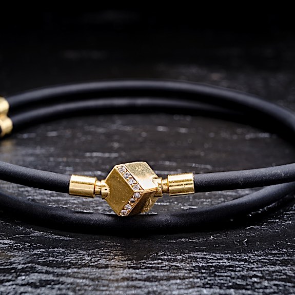 Rotgold mit Tansanit<br />1.990,00 €